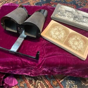 Antique metal Stereoscope with Cards